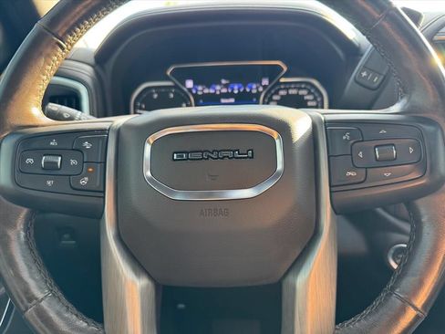 Used 2022 GMC Sierra 2500 Denali w/ Denali Ultimate Package AWD/4WD image 18