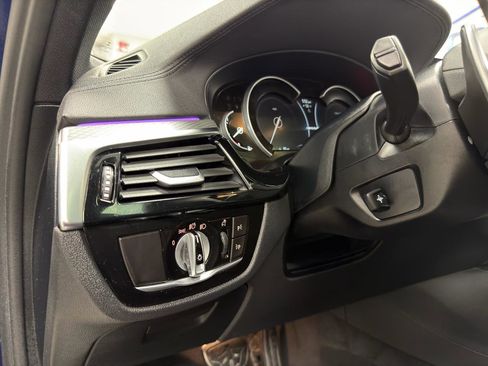 Used 2018 BMW M550i xDrive w/ Driving Assistance Package image 16