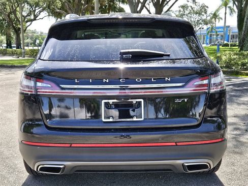 Used 2019 Lincoln Nautilus Black Label image 8