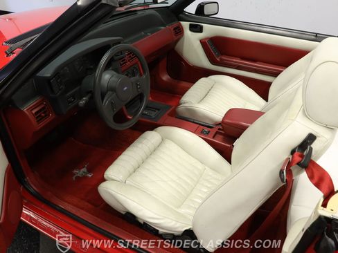 Used 1989 Ford Mustang GT image 4
