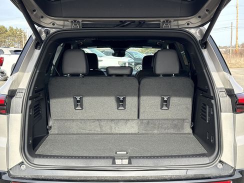 New 2026 Buick Enclave Sport Touring w/ Power Package image 17