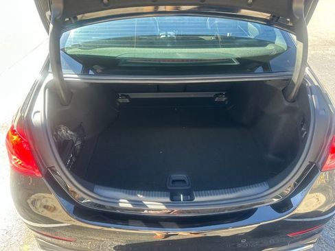 Used 2024 Mercedes-Benz C 300 Sedan image 27