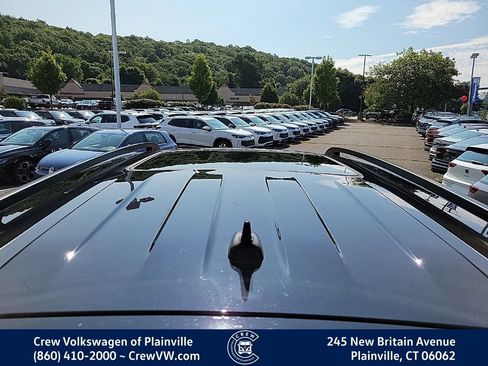 Certified 2023 Volkswagen Atlas SE w/ Panoramic Sunroof Package AWD/4WD image 31