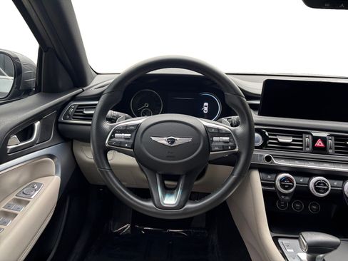 Used 2023 Genesis G70 2.0T RWD image 12