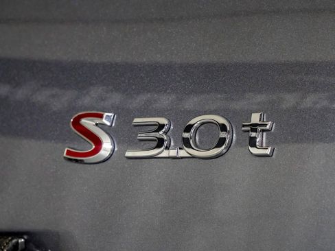 Used 2018 INFINITI Q60 Red Sport 400 w/ Sensory Package 3.0T Sport image 37