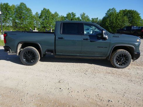 New 2026 Chevrolet Silverado 2500 LTZ w/ LTZ Plus Package AWD/4WD image 3