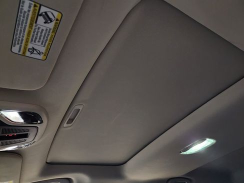 Used 2022 Subaru Outback Limited w/ Popular Package #2 image 45