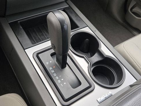 Used 2011 Ford Expedition XLT w/ HD Trailer Tow Pkg image 27