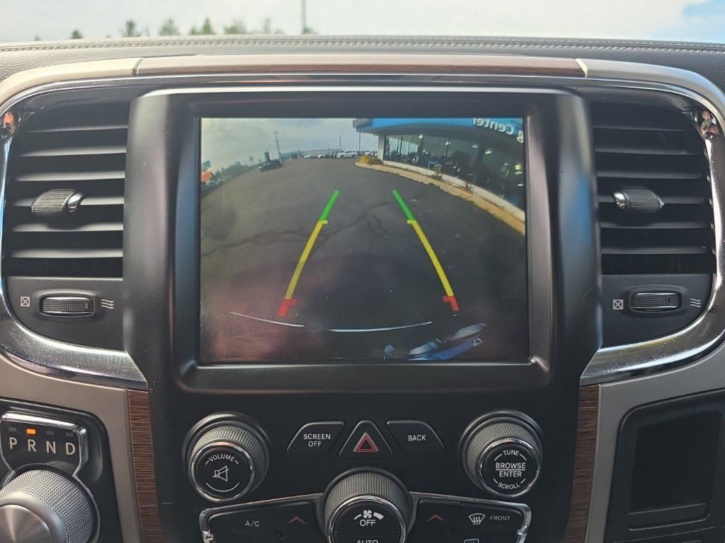 Used 2018 RAM 1500 Laramie w/ Convenience Group AWD/4WD image 38
