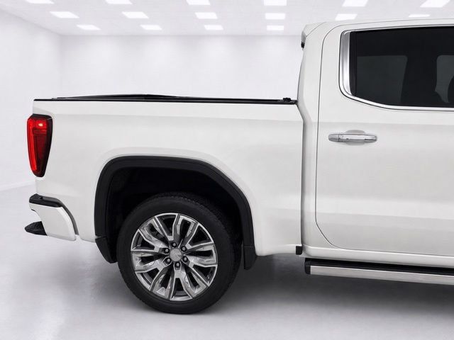 Used 2023 GMC Sierra 1500 Denali AWD/4WD image 6