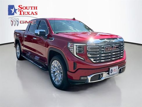 Used 2024 GMC Sierra 1500 Denali w/ Technology Package AWD/4WD image 1