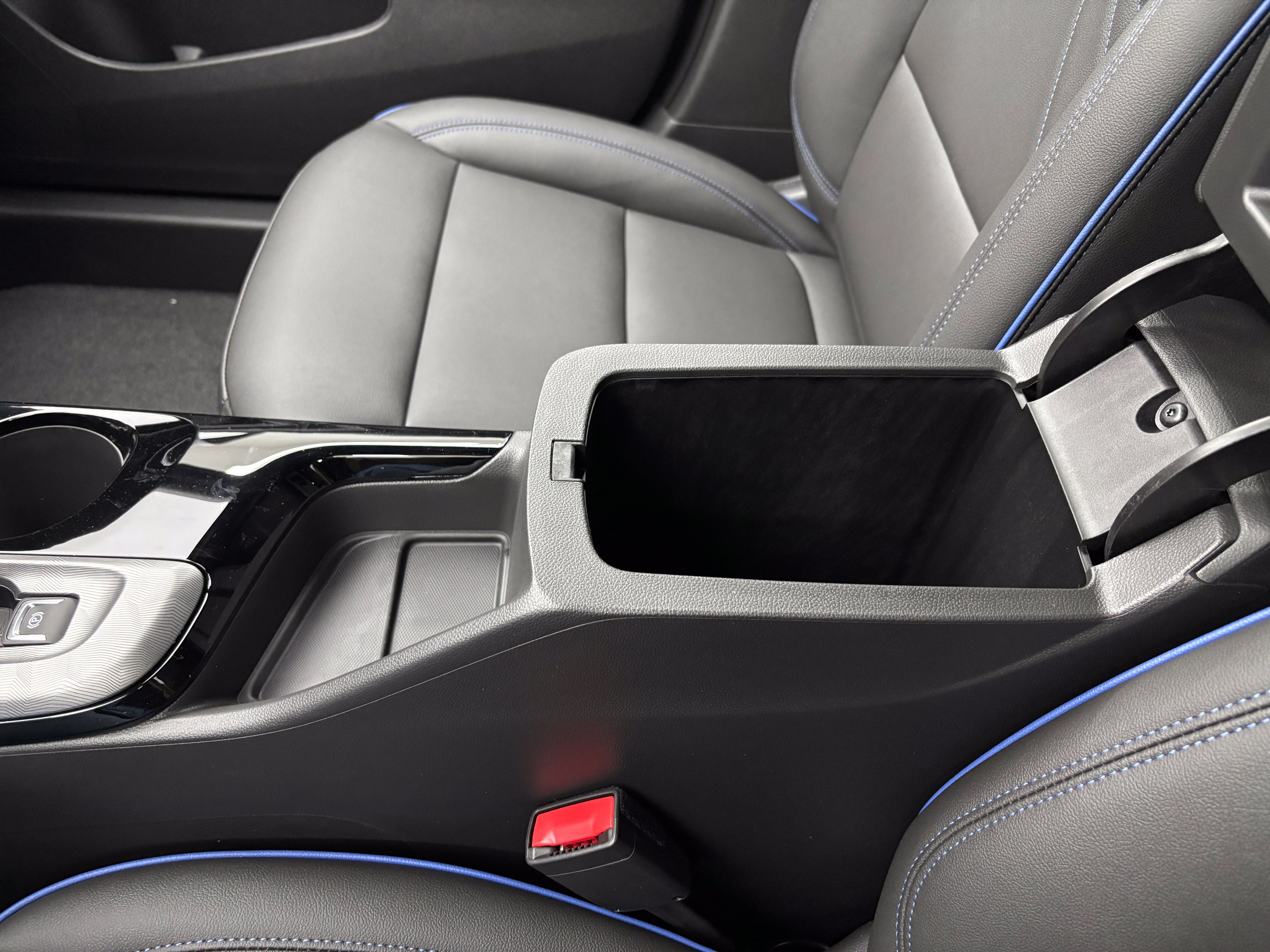 New 2026 Buick Envista Sport Touring w/ Convenience I Package FWD image 29