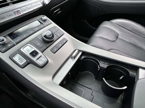 Used 2022 Hyundai Palisade SEL w/ 8P Bench Seat Package FWD image 18