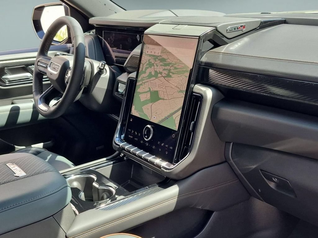 New 2026 GMC Yukon XL AT4 AWD/4WD image 29