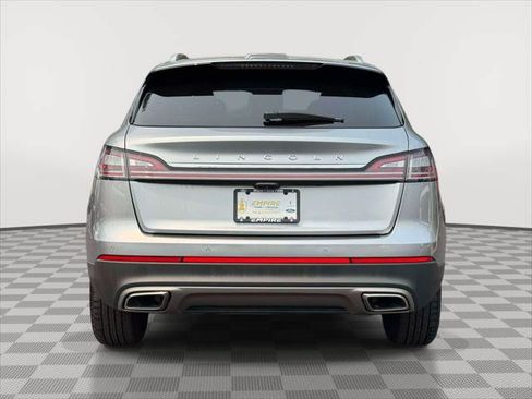 Used 2023 Lincoln Nautilus Reserve AWD/4WD image 6