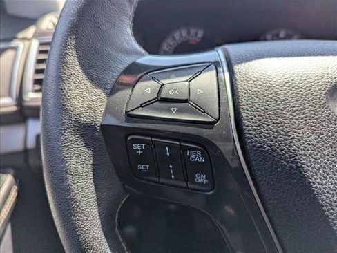 Used 2019 Ford Explorer Platinum AWD/4WD image 13