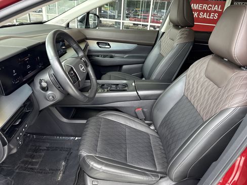 Used 2025 Nissan Murano Platinum w/ Cargo Package AWD/4WD image 15