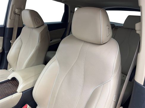 Used 2019 Acura RDX FWD w/ Advance Package image 26