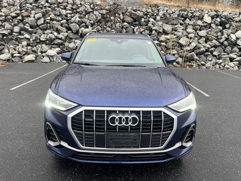 Used 2022 Audi Q3 2.0T Premium Plus image 2