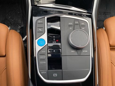 Used 2023 BMW i4 eDrive40 RWD image 28