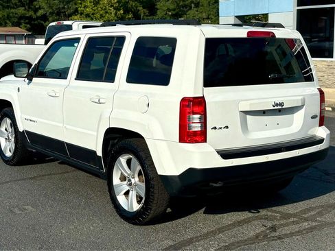 Used 2015 Jeep Patriot Latitude image 7