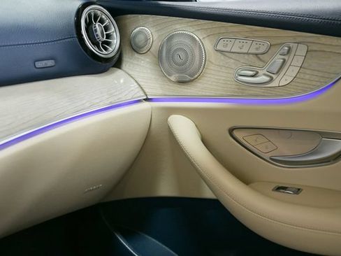 Used 2023 Mercedes-Benz E 450 Cabriolet image 48