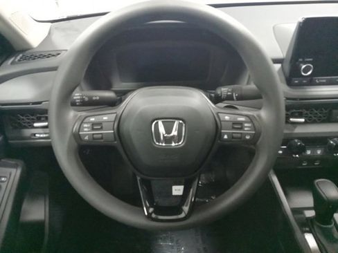 Used 2024 Honda Accord EX image 23