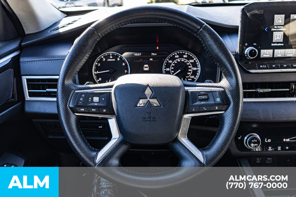 Used 2024 Mitsubishi Outlander SE AWD/4WD image 32