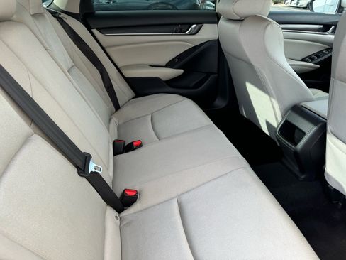 Used 2019 Honda Accord LX image 15