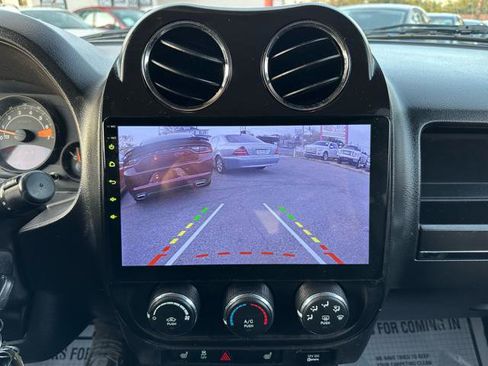 Used 2014 Jeep Patriot Latitude w/ Sun/Sound Group image 22