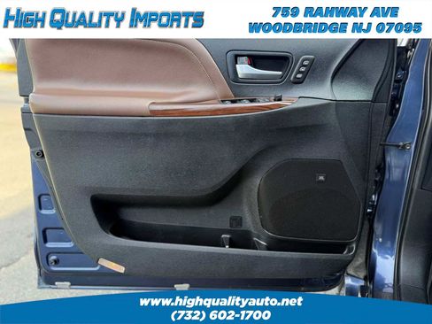 Used 2020 Toyota Sienna Limited Premium AWD/4WD image 51