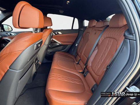 Used 2026 BMW X6 M60i image 21