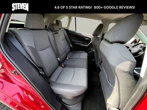 Used 2020 Toyota RAV4 XLE w/ Carpet Mat Package AWD/4WD image 32