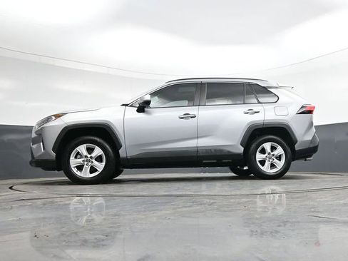Used 2019 Toyota RAV4 XLE image 30