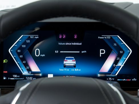 New 2026 BMW X5 xDrive40i w/ Executive Package image 18