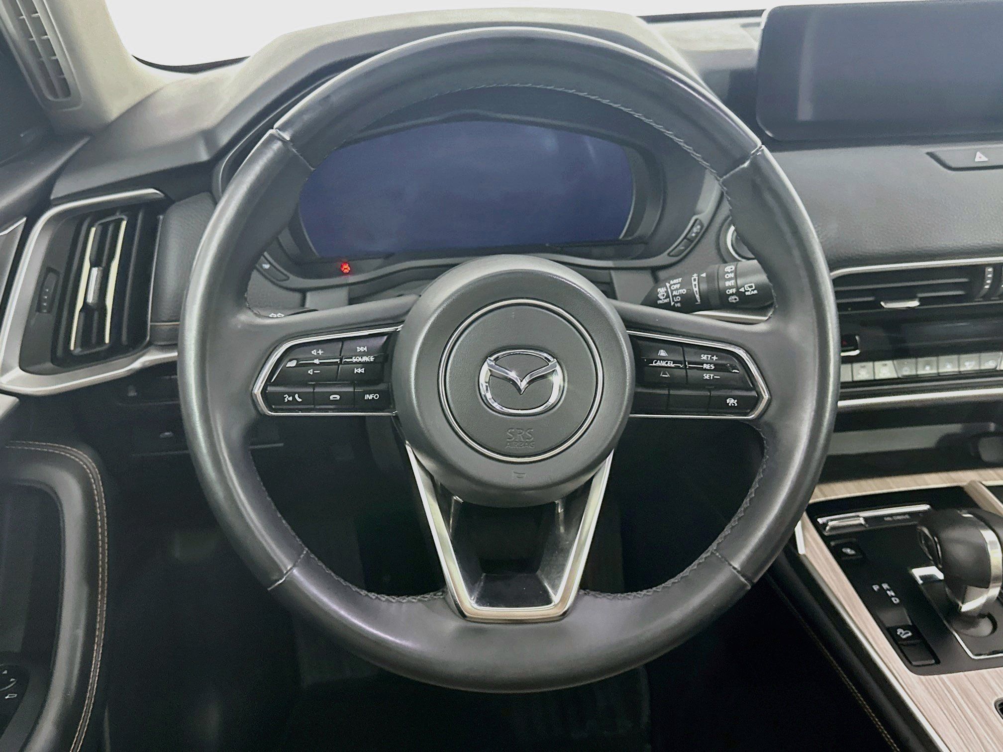 Used 2024 MAZDA CX-90 Plug-In Hybrid w/ Premium Pkg AWD/4WD image 18