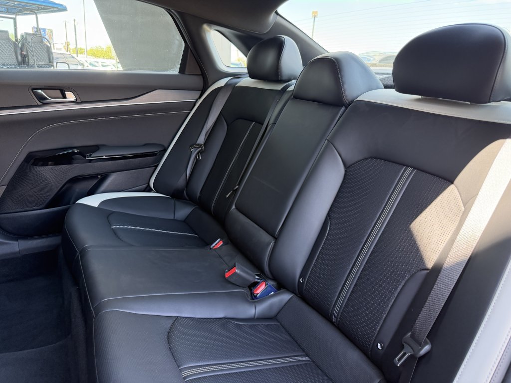 Used 2026 Kia K5 GT-Line w/ GT-Line Premium Package FWD image 35