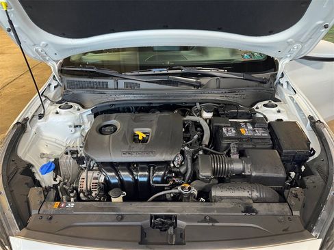 Certified 2023 Kia Forte LXS image 27