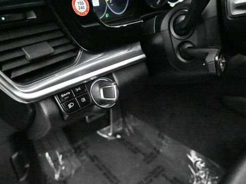 Used 2020 Porsche Panamera 4 image 39