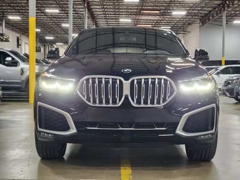 Used 2020 BMW X6 sDrive40i w/ Premium Package image 2