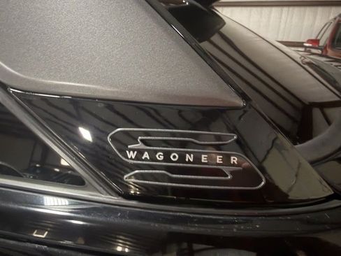 Used 2025 Jeep Wagoneer S Limited image 9