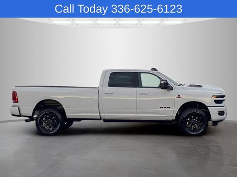 New 2026 RAM 2500 Laramie AWD/4WD image 6