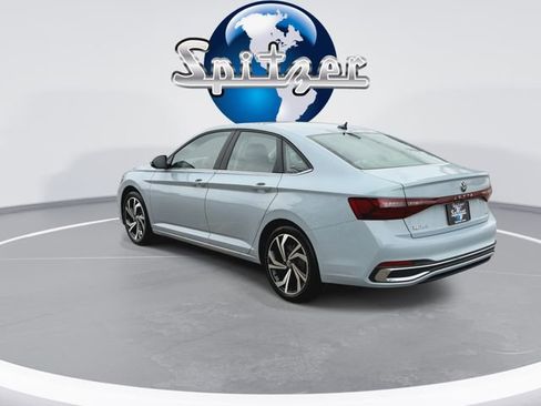 New 2026 Volkswagen Jetta SEL image 2