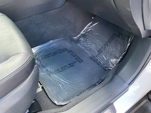 Used 2018 Subaru Outback 2.5i Limited w/ Popular Package #2 image 38