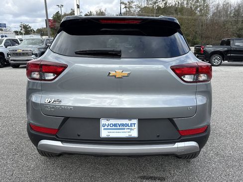 New 2026 Chevrolet TrailBlazer LT w/ Driver Confidence Package AWD/4WD image 4