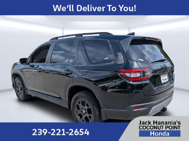 Used 2024 Honda Pilot TrailSport image 5