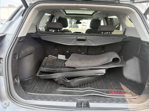 Used 2020 GMC Terrain SLE AWD/4WD image 31
