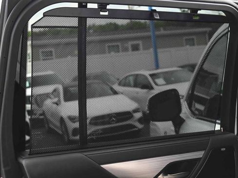Used 2023 Lexus LX 600 F Sport w/ Accessory Package (Z1) AWD/4WD image 12