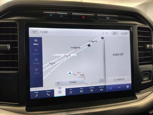 Used 2023 Ford F150 Lariat image 5