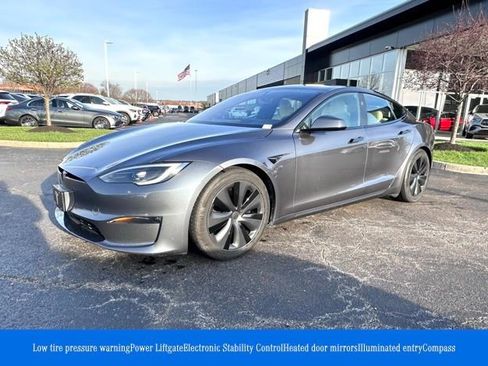 Used 2023 Tesla Model S Standard Range image 3